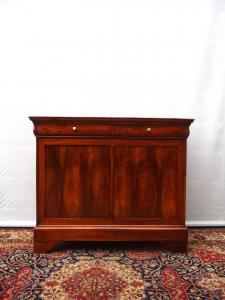 CREDENZA CAPUCCINO A DUE PORTE IN NOCE STILE CARLO X EPOCA 800 RESTAURATA
